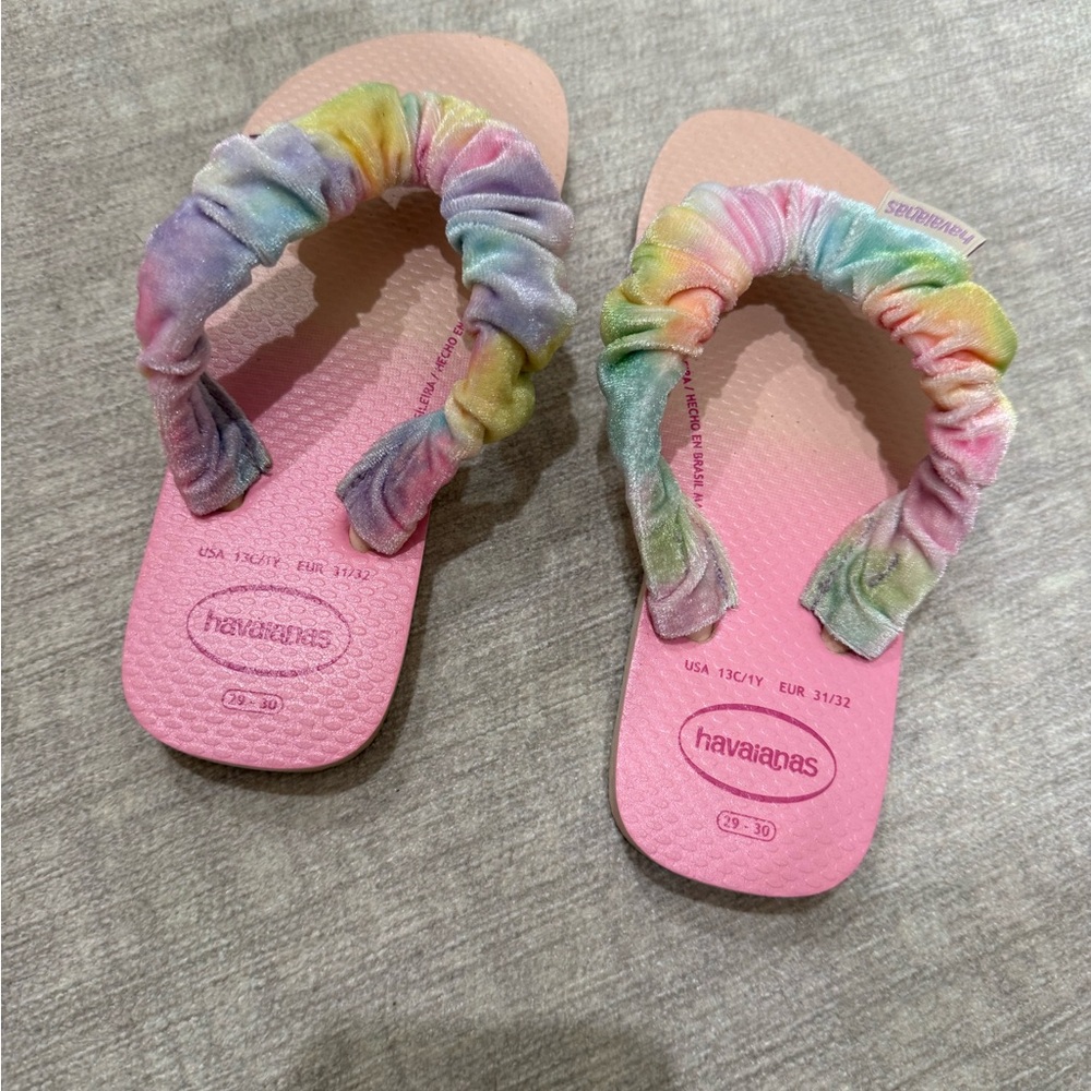 Havaianas Kids Rainbow Tie-Dye Sandals - Pink